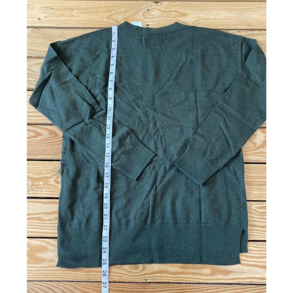 NWT Banana Republic V Neck Sweater Size Small Men’s Green Luxe Yarn - Picture 8 of 10